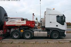 Iveco-Stralis-AS-440-S-56-Mueller-151008-04