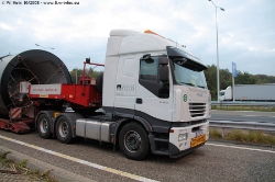 Iveco-Stralis-AS-440-S-56-Mueller-151008-14