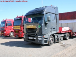 Iveco-Stralis-AS-440-S-43-Mueller-040407-04