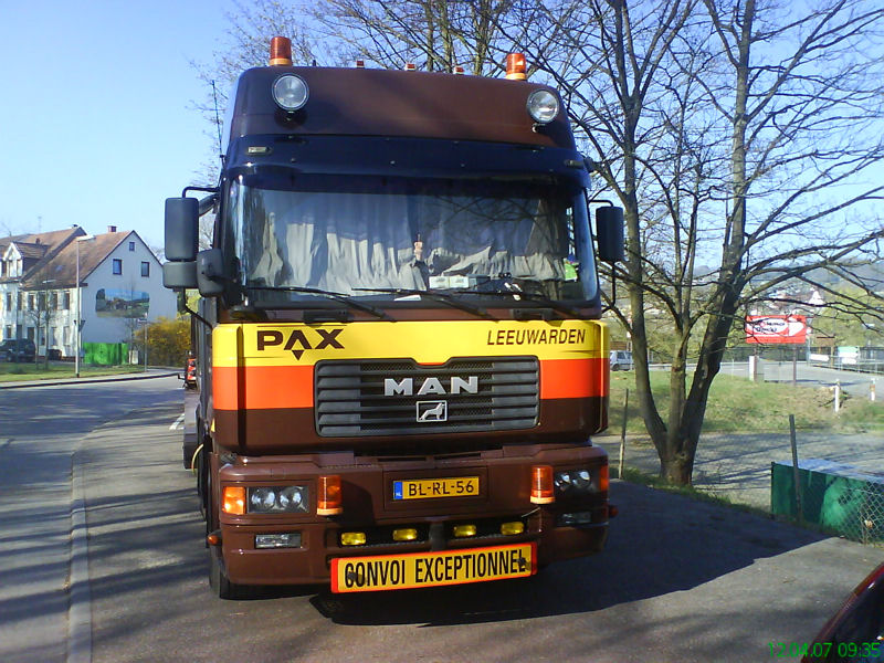 MAN-F2000-Evo-Pax-Goentgen-050507-01.jpg - S. Göntgen