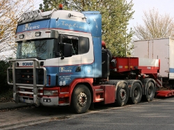 Scania-144-G-530-Faymonville-Peters-101107-02