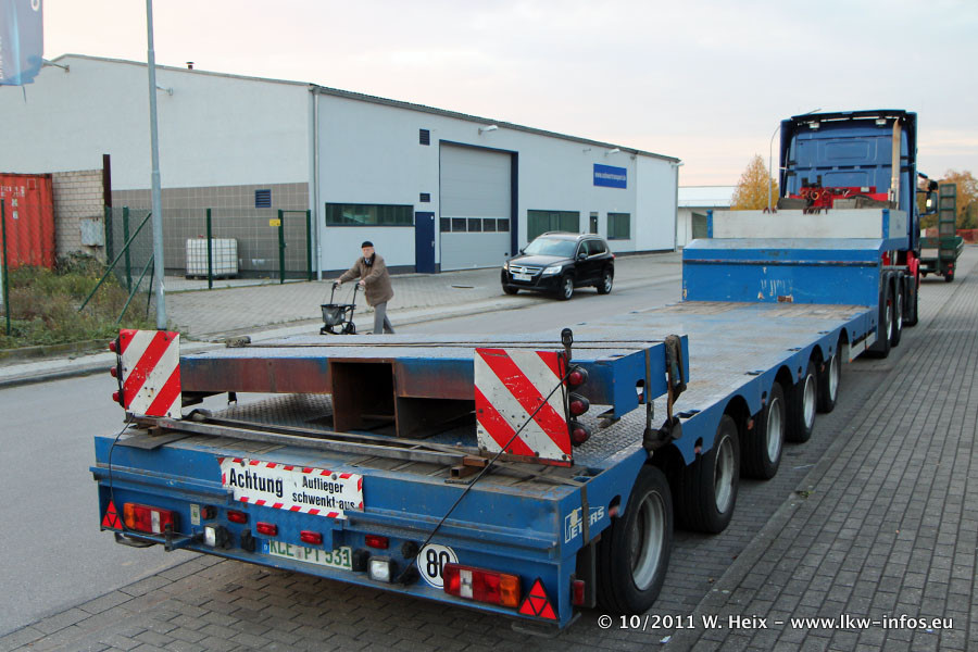 Scania-R-560-Peters-301011-009.jpg
