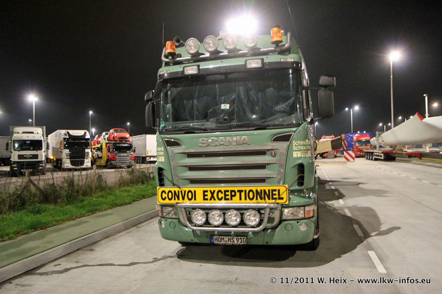 Scania-R-V8-Schindler+Schlachter-291111-06.jpg