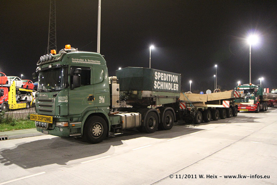 Scania-R-V8-Schindler+Schlachter-291111-21.jpg