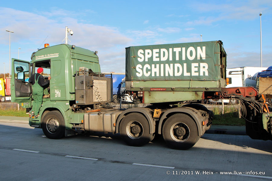 Scania-R-V8-Schindler+Schlachter-291111-43.jpg