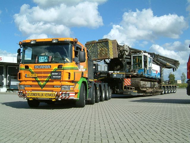 Scania-124-L-470-6a-vdVlist-vMelzen-050905-06.jpg - Henk van Melzen