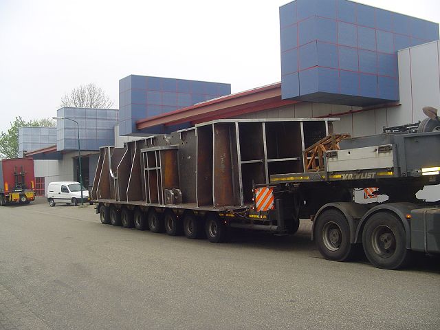Scania-143-E-500-vdVlist-deKoning-020505-03.jpg - Bert de Koning