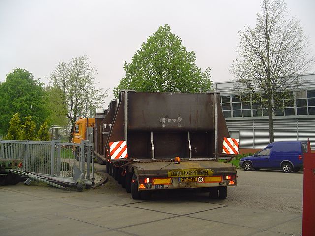 Scania-143-E-500-vdVlist-deKoning-020505-06.jpg - Bert de Koning