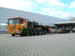 Scania-124-L-470-6a-vdVlist-vMelzen-050905-02