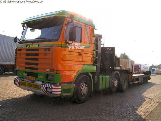 Scania-113-M-420-vdVlist-Bursch-290606-01.jpg