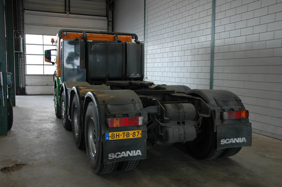 Scania-124-G-400-40-vdVlist-PvUrk-010308-02.jpg