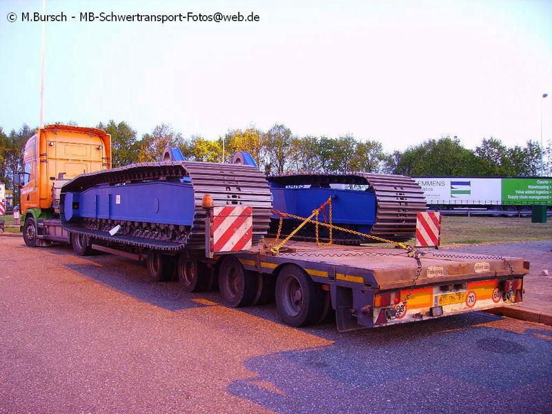 Scania-124--G420-vdVlist-210-Bursch-200407-02.jpg