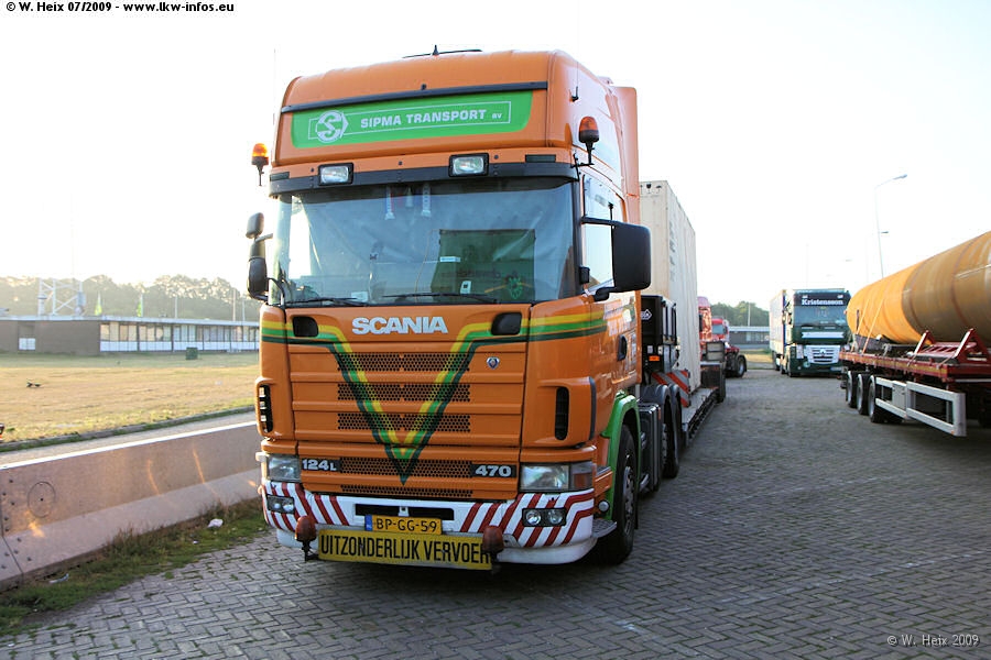 Scania-124-L-470-053-vdVlist-090709-03.jpg