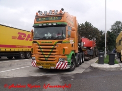 Scania-R-560-Slik-vdVlist-Koster-141210-02