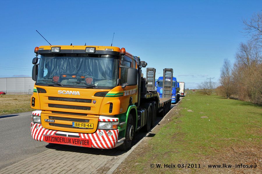 Scania-P-420-224-vdVlist-060311-00.jpg