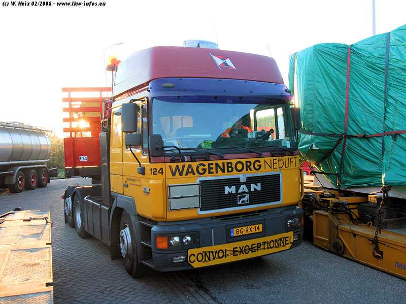 MAN-F2000-27463-Wagenborg-080208-04.jpg