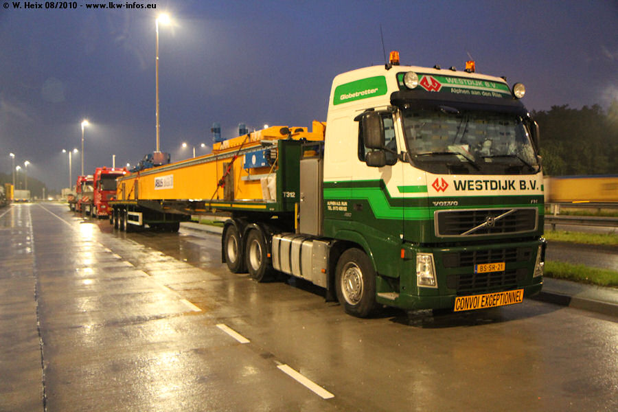 Volvo-FH-Westdijk-260810-02.jpg