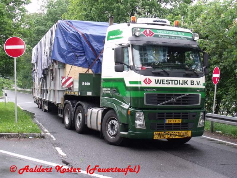 Volvo-FH-Westdijk-Koster-121210-01.jpg - Aaldert Koster