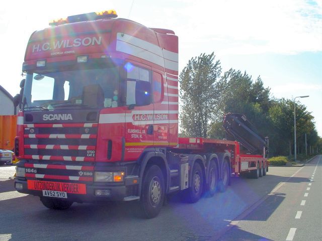 Scania-164-G-580-HCWilson-PvUrk-110505-02.jpg - Piet van Urk