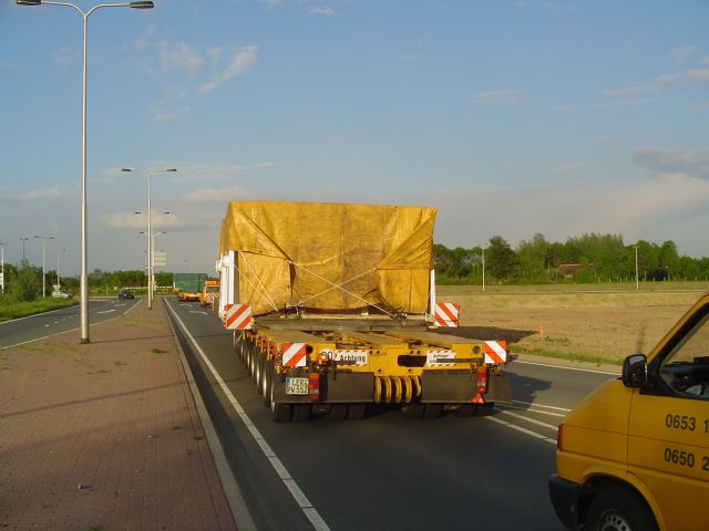 Transport-Wirzius-deKoning-250505-06.jpg - Bert de Koning