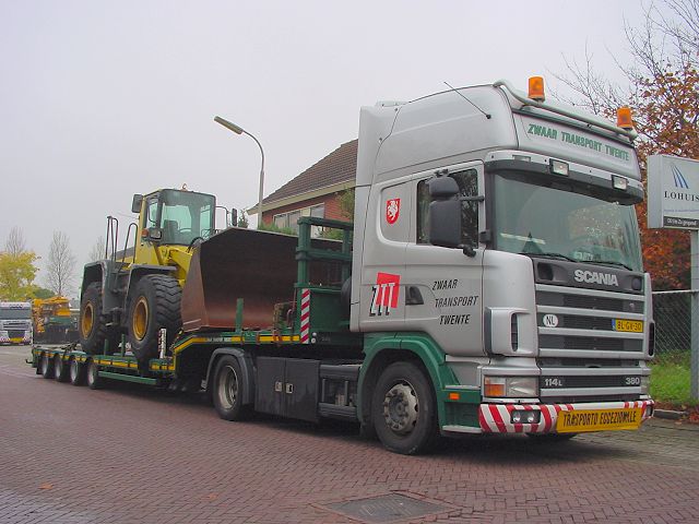 Scania-114-L-380-Twente-120505-02.jpg