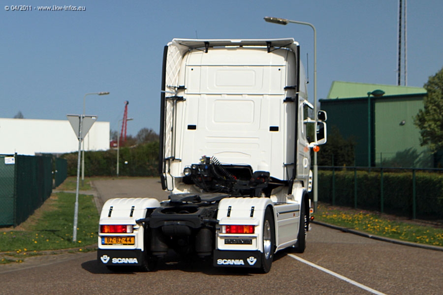 12e-Truckrun-Horst-100411-0745.JPG