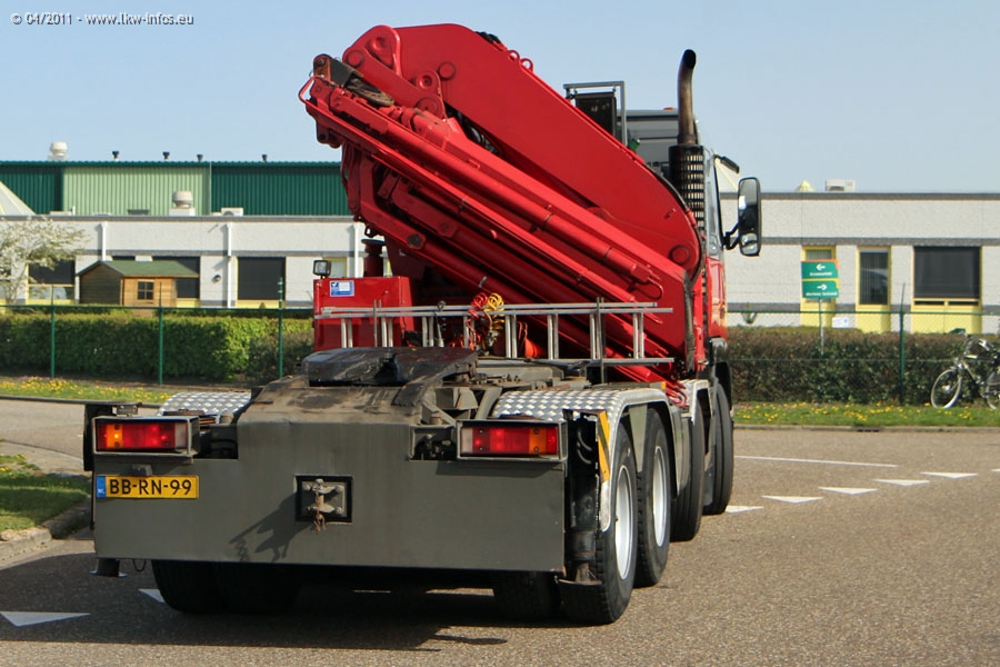 12e-Truckrun-Horst-100411-0836.JPG