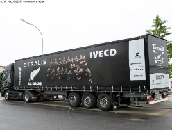 Iveco-Stralis-AS-440-S-45-UL-06719-270507-09