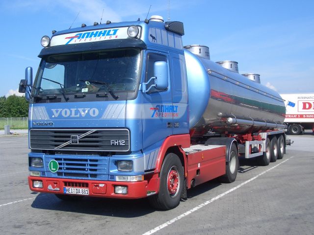 Volvo-FH12-380-Anhalt-Stober-271204-02.jpg - Ingo Stober