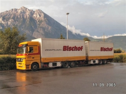 MB-Actros-Bischof-Bach-060606-03