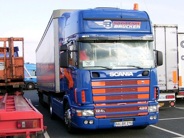 Scania-124-L-420-Brucker-Doerrer-081204-1.jpg - H. Dörrer