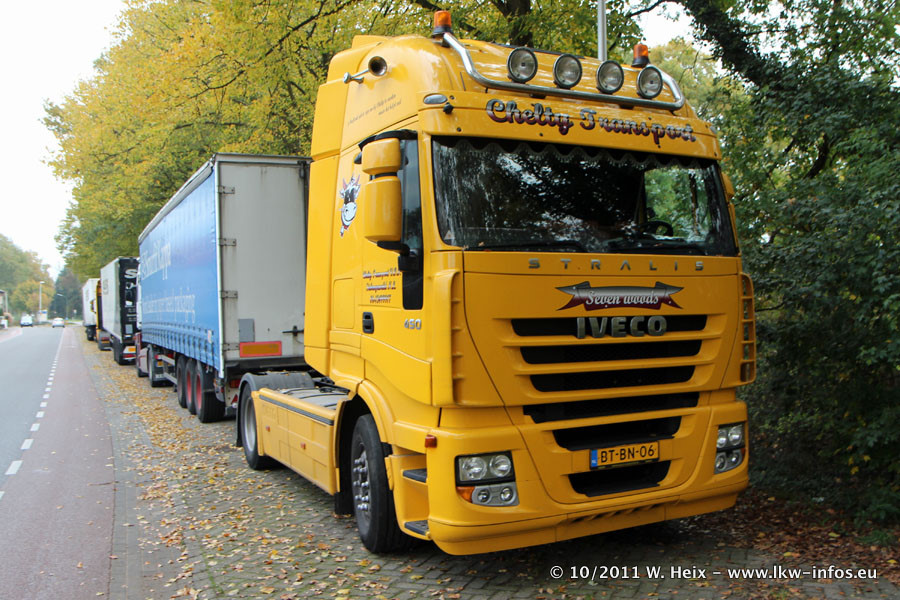 Iveco-Stralis-AS-II-440-S-45-Chelty-301011-02.jpg