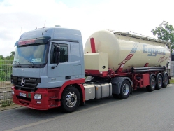 MB-Actros-MP2-1841-Eggers-Voss-200807-05