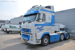 Volvo-FH-480-122-Europe-Flyer-070309-01