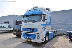 Volvo-FH-480-122-Europe-Flyer-070309-02