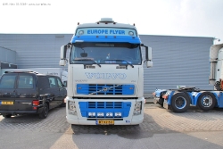 Volvo-FH-480-122-Europe-Flyer-070309-03