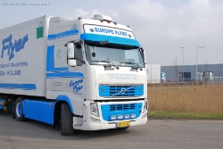 Volvo-FH-480-Europe-Flyer-070309-06