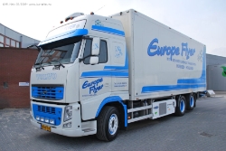 Volvo-FH-480-Europe-Flyer-070309-15