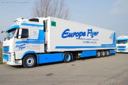 Volvo-FH-480-Europe-Flyer-070309-19
