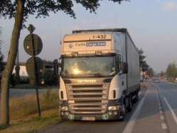 Scania-R-420-Ewals-Rouwet-290706-01