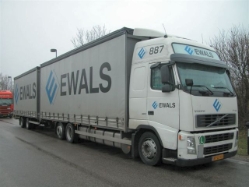 Volvo-FH12-420-Ewals-Schiffner-080105-2