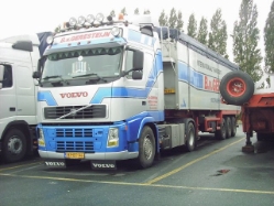 Volvo-FH12-vGeresteijn-Rolf-300904-2