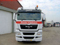 MAN-TGX-18440-Giesker+Laakmann-Voss-220208-12