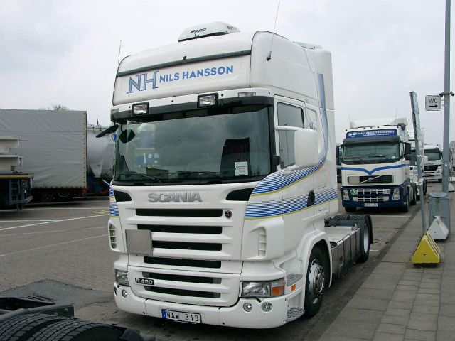 Scania-R-420-Hansson-Willann-140505-01.jpg - Michael Willann