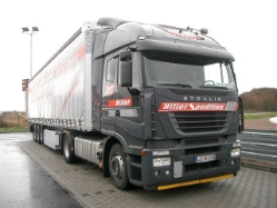 Iveco-Stralis-AS-Hiller-Wittenburg-140105-11