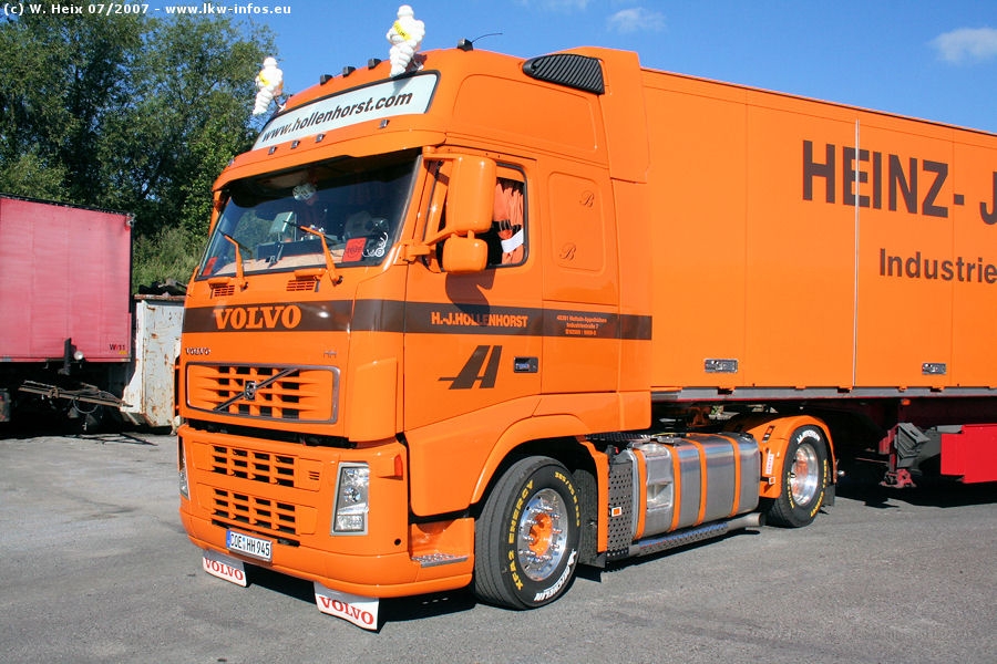 Volvo-FH-440-HH-945-Hollenhorst-210707-02.jpg