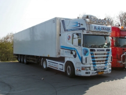 Scania-164-L-480-Hovotrans-Holz-260506-01