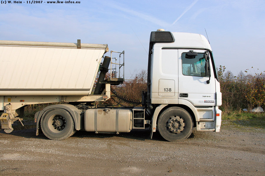 MB-Actros-MP2-1844-IS-338-Imgrund-171107-02.jpg