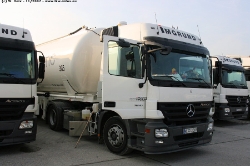 MB-Actros-MP2-1841-IS-369-Imgrund-171107-01