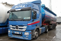 MB-Actros-3-1844-Intra-291211-02